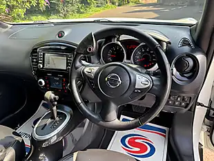 Used 2015 Nissan Juke Tekna White - Interior and Exterior details 20
