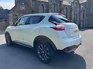 Used 2015 Nissan Juke Tekna White - Interior and Exterior details 6