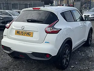 Used 2015 Nissan Juke Tekna White - Interior and Exterior details 7