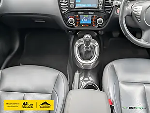 Used 2015 Nissan Juke Tekna White - Interior and Exterior details 19