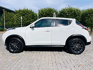 Used 2015 Nissan Juke Tekna White - Interior and Exterior details 5
