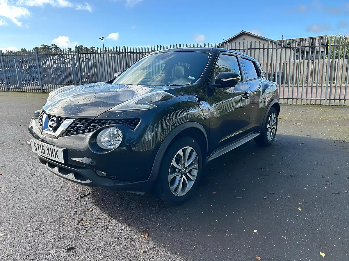 Used 2015 Nissan Juke Tekna Xtron Black - Interior and Exterior details 4