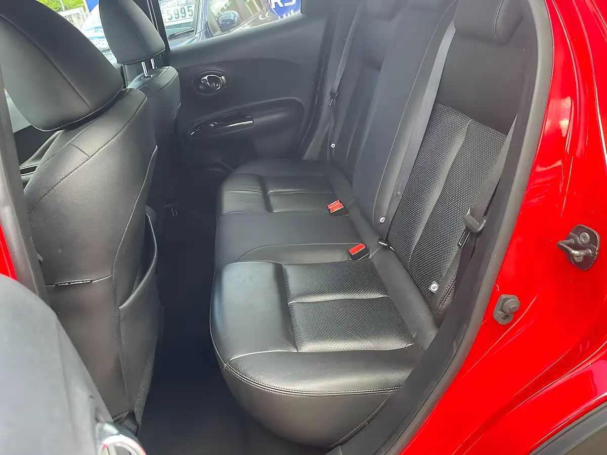 Used 2015 Nissan Juke Tekna Xtron Red - Interior and Exterior details 20