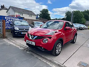 Used 2015 Nissan Juke Tekna Xtron Red - Interior and Exterior details 4