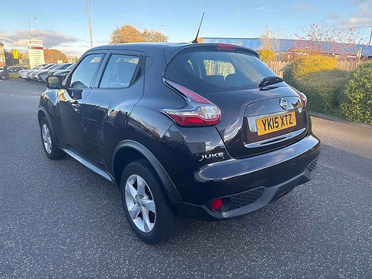 Used 2015 Nissan Juke Visia Black - Interior and Exterior details 7