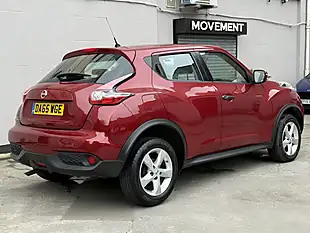 Used 2015 Nissan Juke Visia Red - Interior and Exterior details 4
