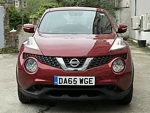 Used 2015 Nissan Juke Visia Red - Interior and Exterior details 7