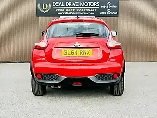 Used 2015 Nissan Juke Visia Red - Interior and Exterior details 6