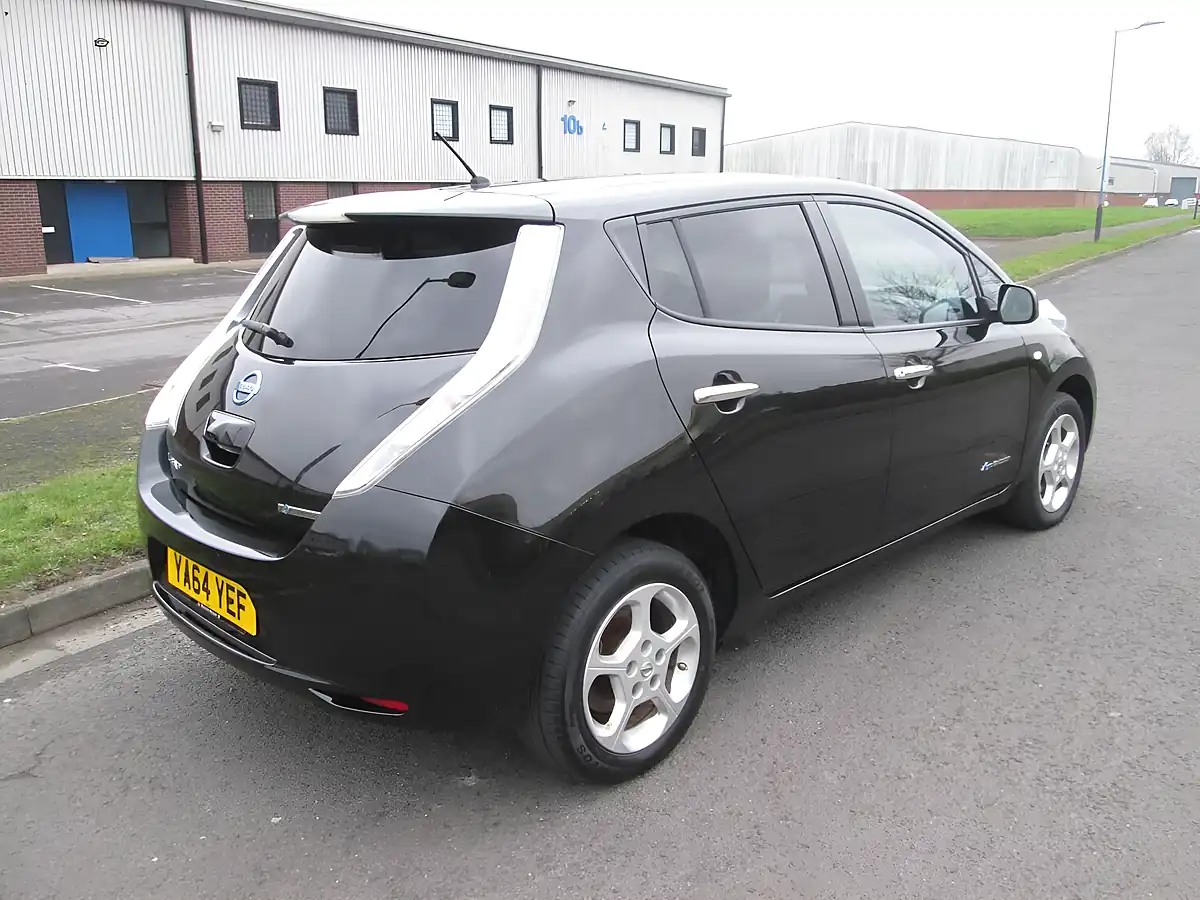 Used 2015 Nissan Leaf Acenta Black - Interior and Exterior details 4