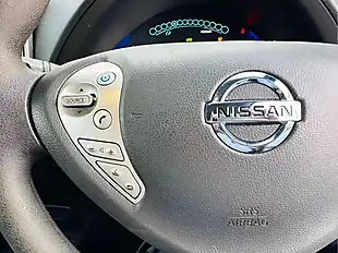 Used 2015 Nissan Leaf Acenta Blue - Interior and Exterior details 11