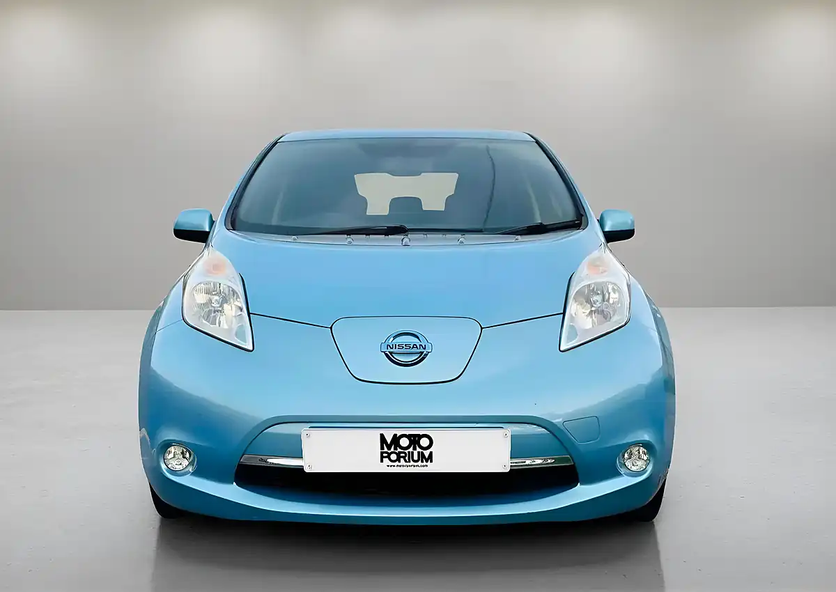 Used 2015 Nissan Leaf Acenta Blue - Interior and Exterior details 2