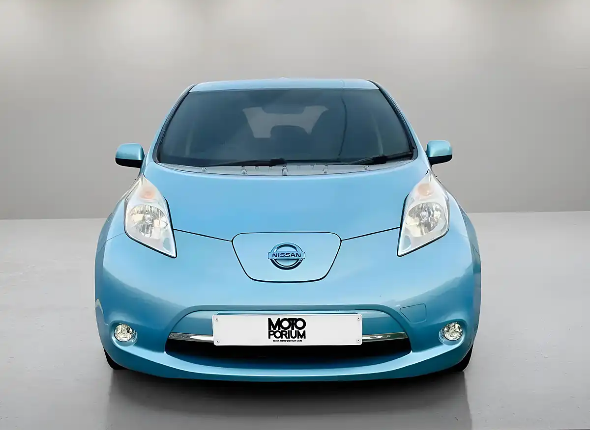 Used 2015 Nissan Leaf Acenta Blue - Interior and Exterior details 5