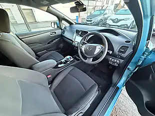 Used 2015 Nissan Leaf Acenta Blue - Interior and Exterior details 9