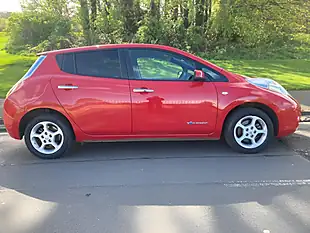 Used 2015 Nissan Leaf Acenta Red - Interior and Exterior details 2