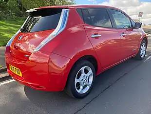 Used 2015 Nissan Leaf Acenta Red - Interior and Exterior details 3
