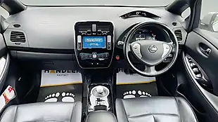 Used 2015 Nissan Leaf Tekna Silver - Interior and Exterior details 6
