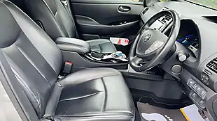 Used 2015 Nissan Leaf Tekna Silver - Interior and Exterior details 7