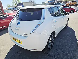 Used 2015 Nissan Leaf Tekna White - Interior and Exterior details 3