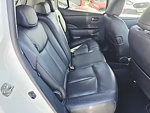 Used 2015 Nissan Leaf Tekna White - Interior and Exterior details 8