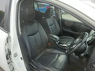 Used 2015 Nissan Leaf Tekna White - Interior and Exterior details 13