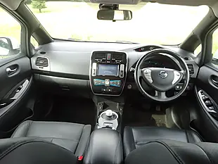 Used 2015 Nissan Leaf Tekna White - Interior and Exterior details 14