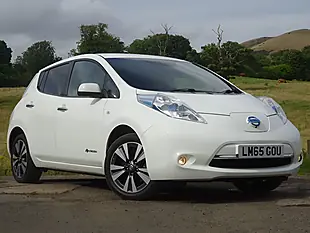 Used 2015 Nissan Leaf Tekna White - Interior and Exterior details 4