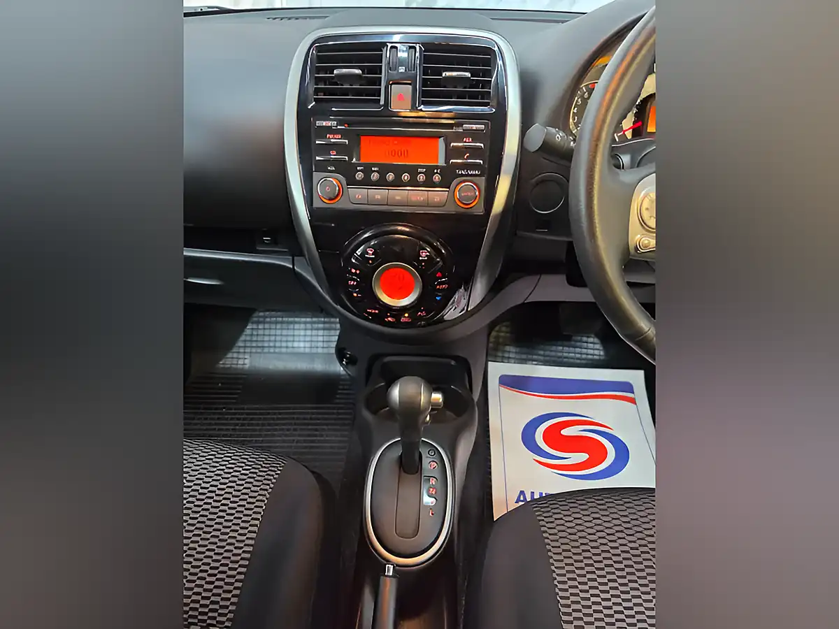 Used 2015 Nissan Micra Acenta Red - Interior and Exterior details 13