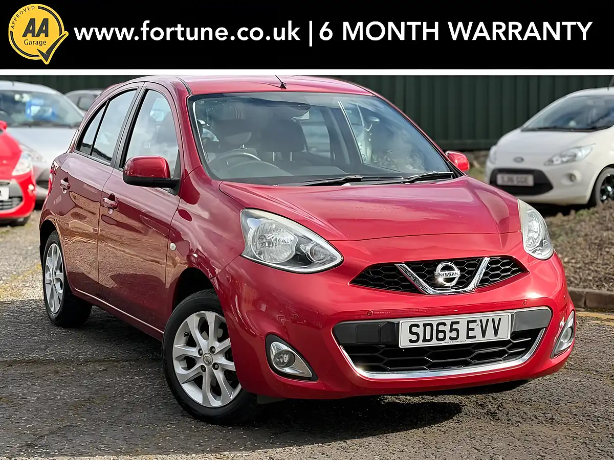 Used 2015 Nissan Micra Acenta Red - Front View
