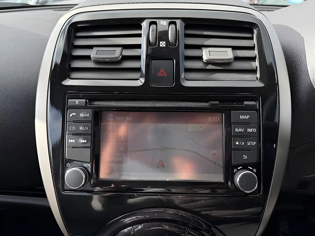 Used 2015 Nissan Micra Acenta Red - Interior and Exterior details 13