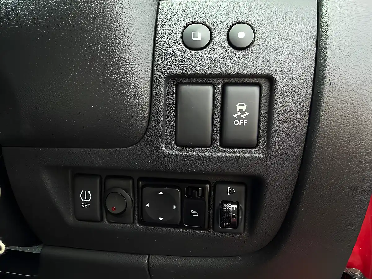 Used 2015 Nissan Micra Acenta Red - Interior and Exterior details 15