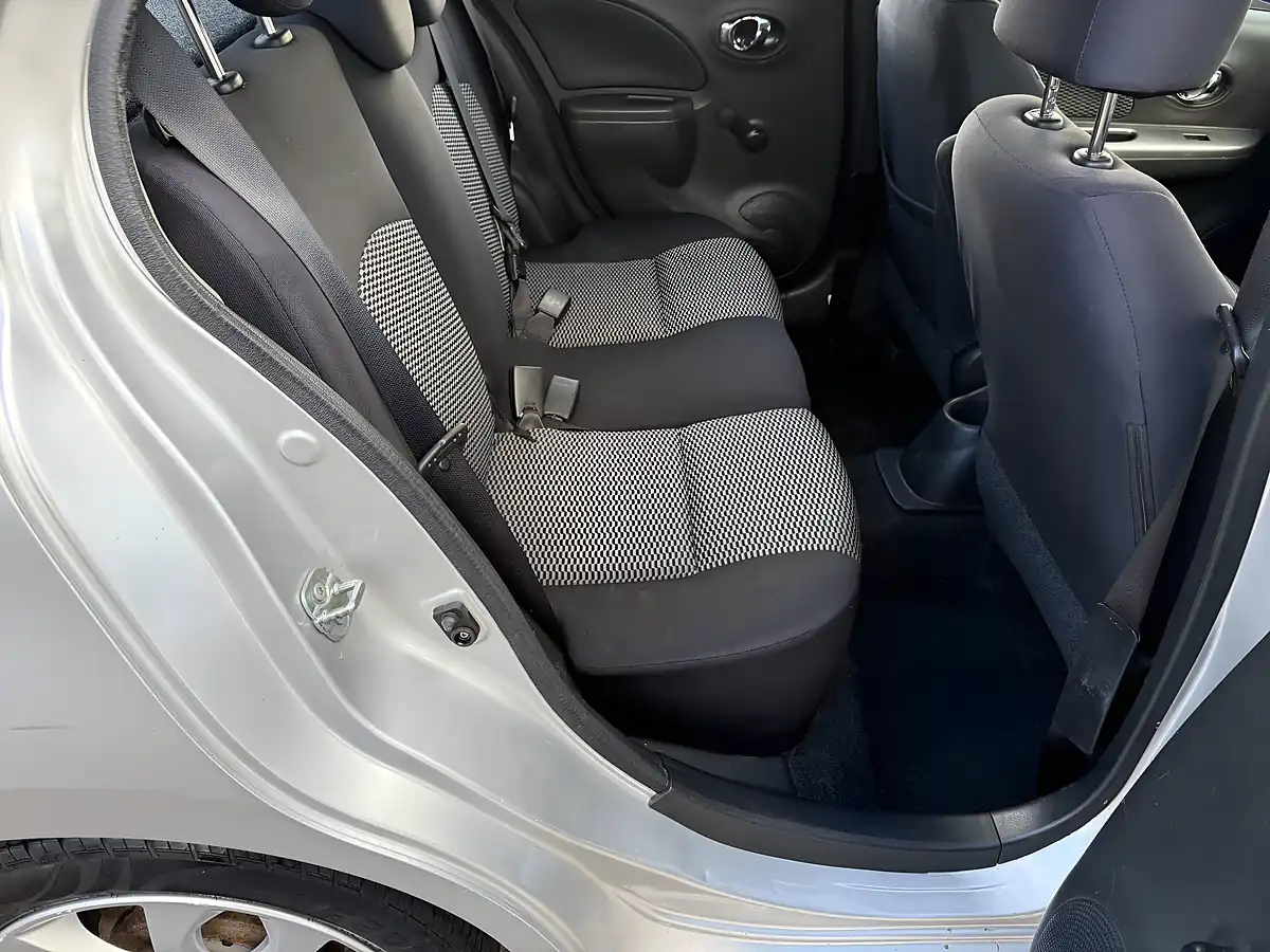 Used 2015 Nissan Micra Acenta Silver - Interior and Exterior details 15