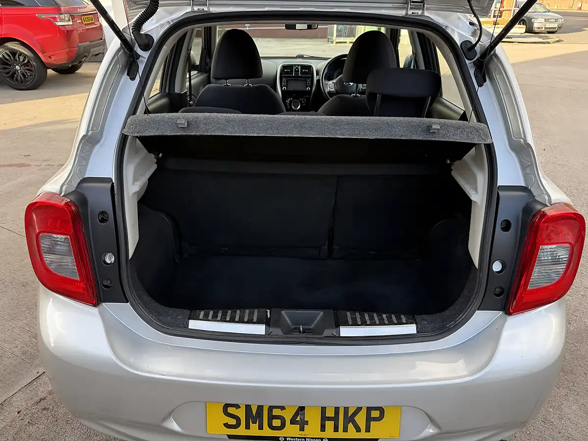 Used 2015 Nissan Micra Acenta Silver - Interior and Exterior details 16