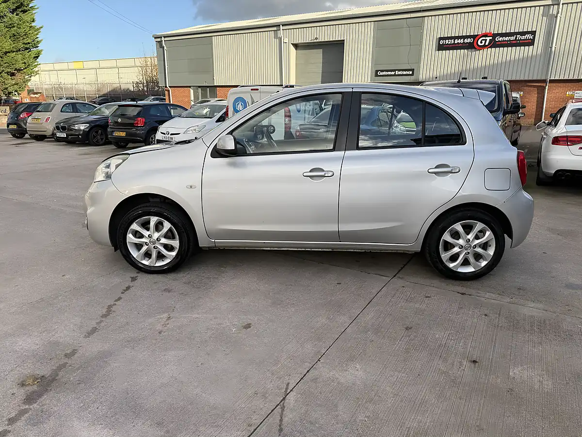 Used 2015 Nissan Micra Acenta Silver - Interior and Exterior details 6