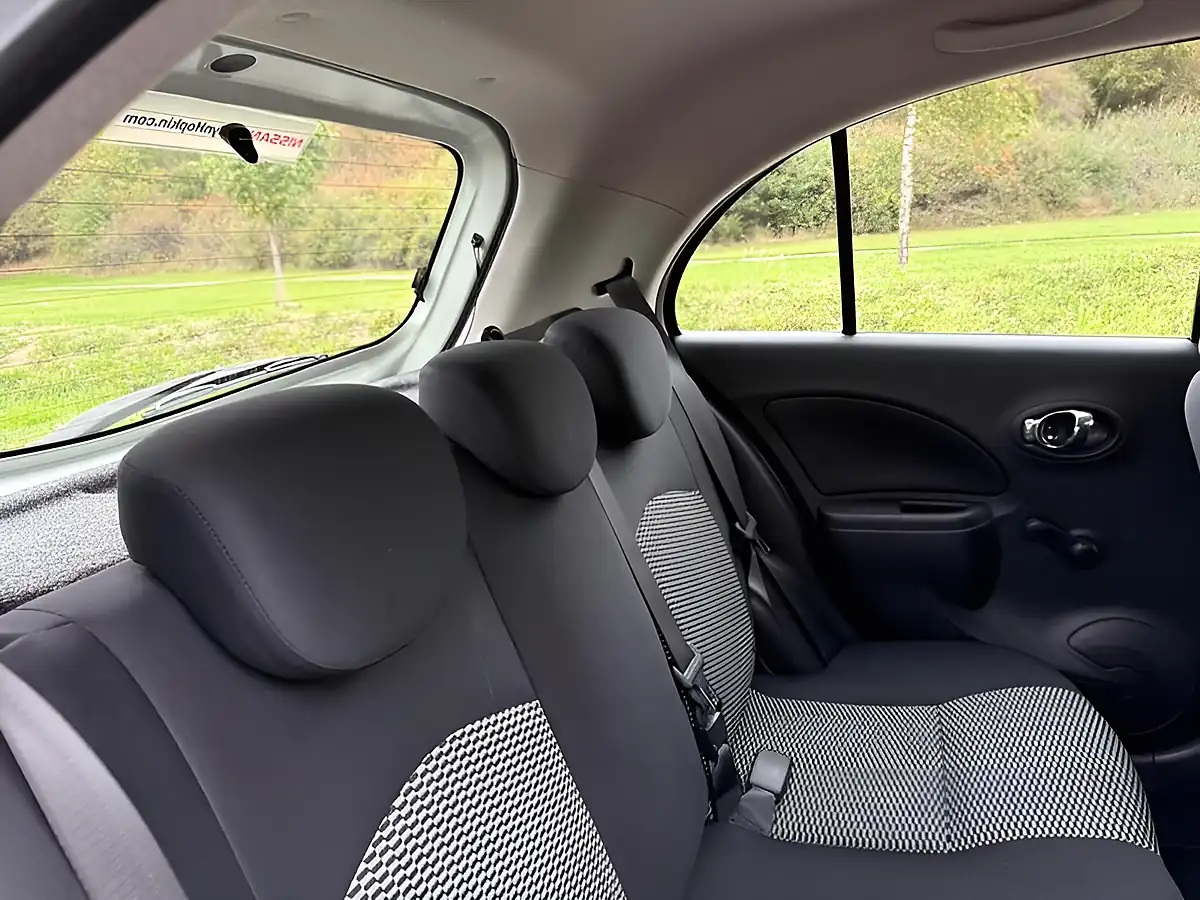 Used 2015 Nissan Micra Acenta White - Interior and Exterior details 14