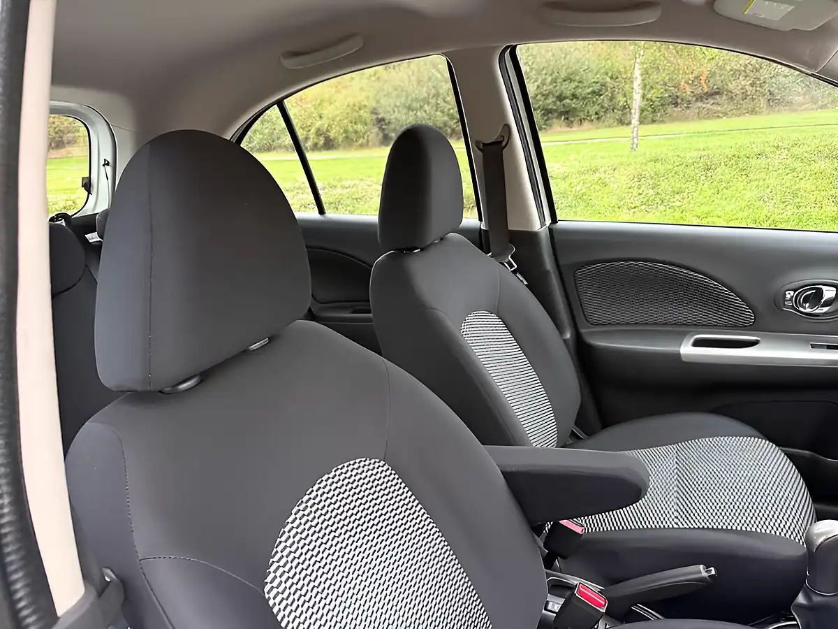 Used 2015 Nissan Micra Acenta White - Interior and Exterior details 16