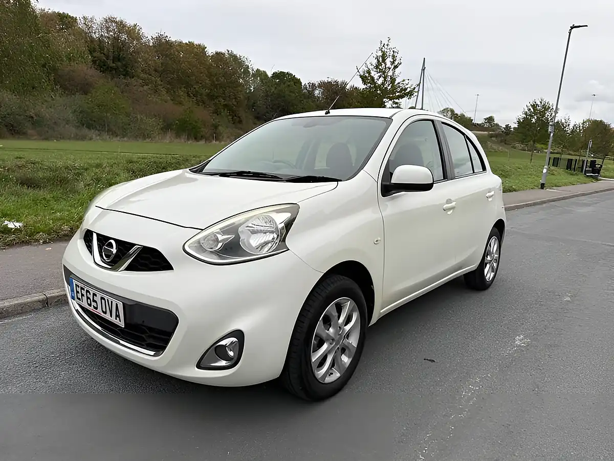 Used 2015 Nissan Micra Acenta White - Interior and Exterior details 6