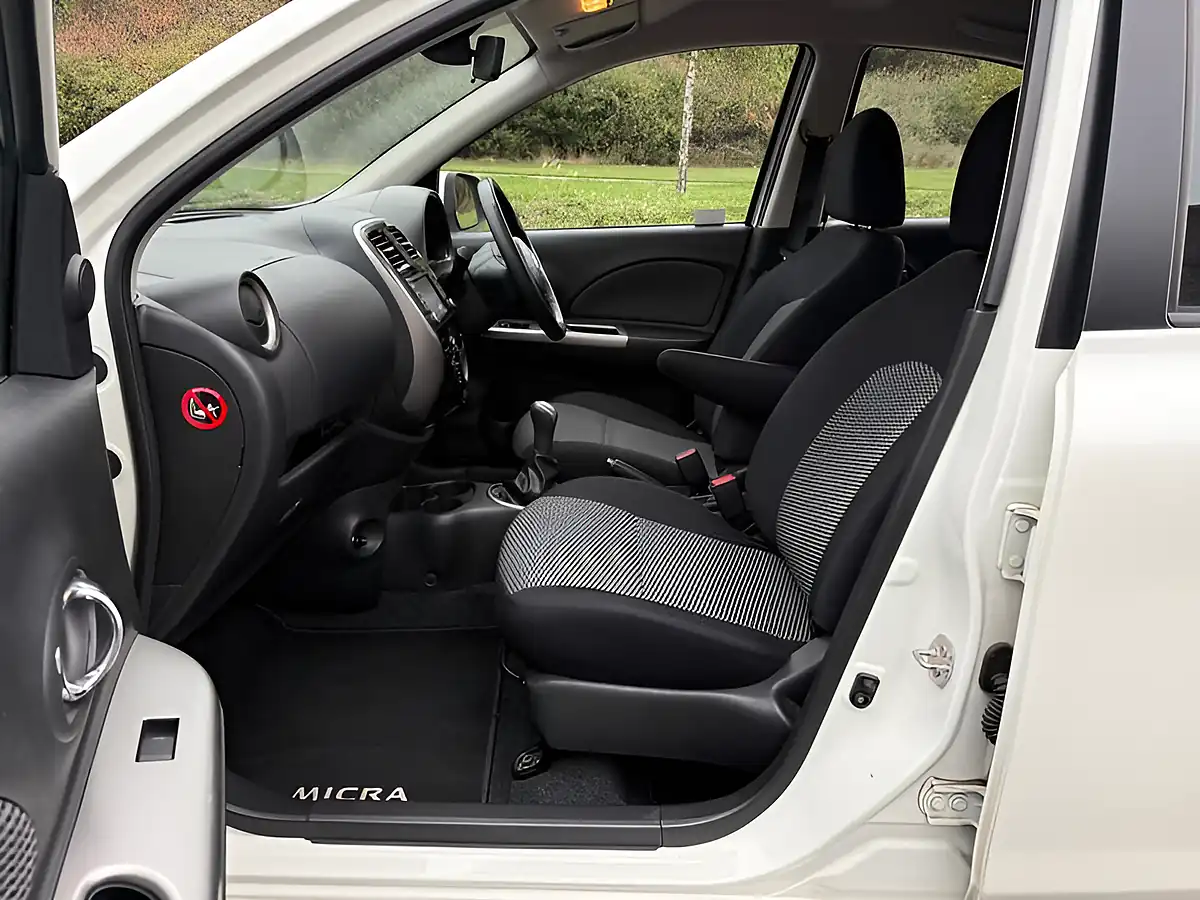 Used 2015 Nissan Micra Acenta White - Interior and Exterior details 7