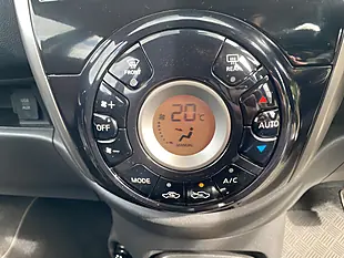Used 2015 Nissan Micra Tekna Black - Interior and Exterior details 16