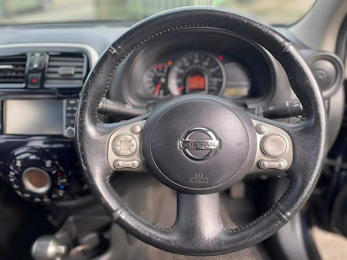 Used 2015 Nissan Micra Tekna Black - Interior and Exterior details 7