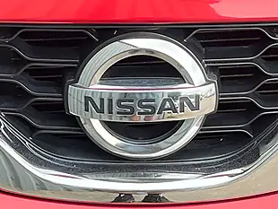 Used 2015 Nissan Micra Tekna Shiraz Red - Interior and Exterior details 11