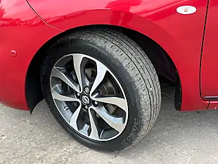 Used 2015 Nissan Micra Tekna Shiraz Red - Interior and Exterior details 19