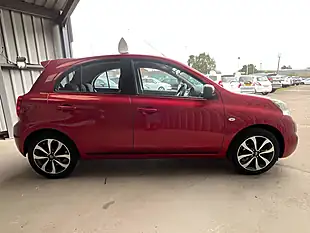 Used 2015 Nissan Micra Tekna Shiraz Red - Interior and Exterior details 8