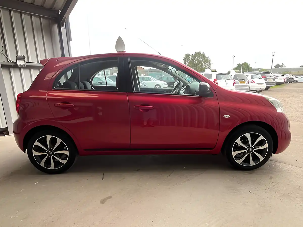 Used 2015 Nissan Micra Tekna Shiraz Red - Interior and Exterior details 8