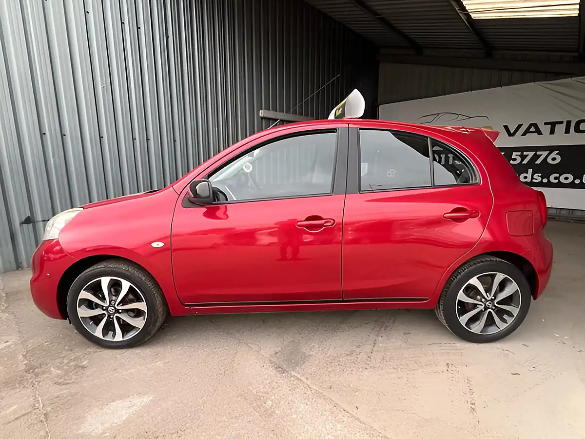 Used 2015 Nissan Micra Tekna Shiraz Red - Interior and Exterior details 9