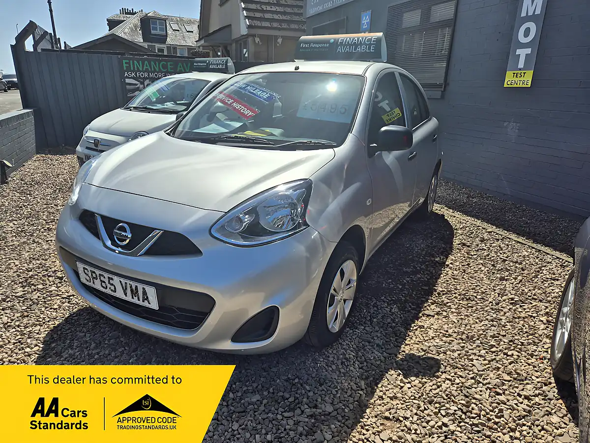 Used 2015 Nissan Micra Visia Silver - Front View