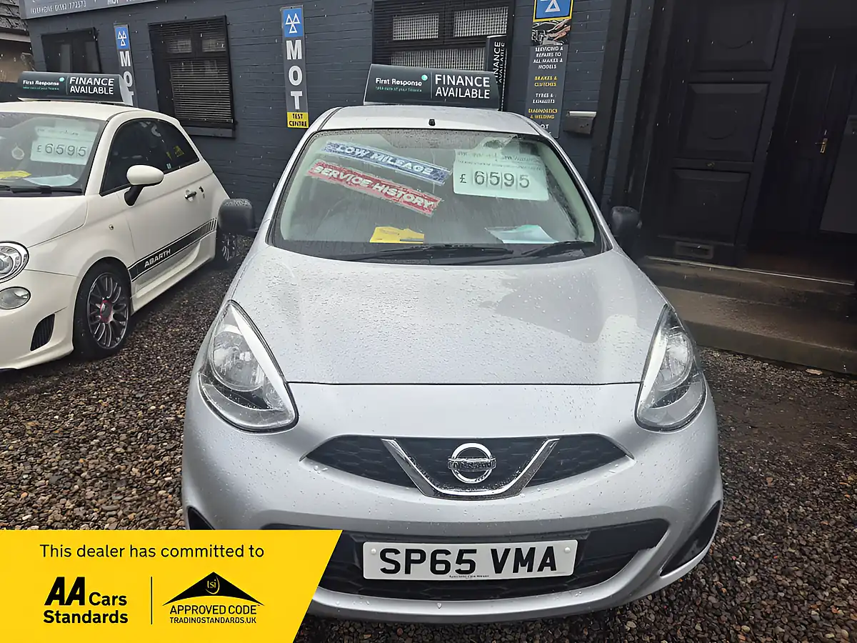 Used 2015 Nissan Micra Visia Silver - Front View
