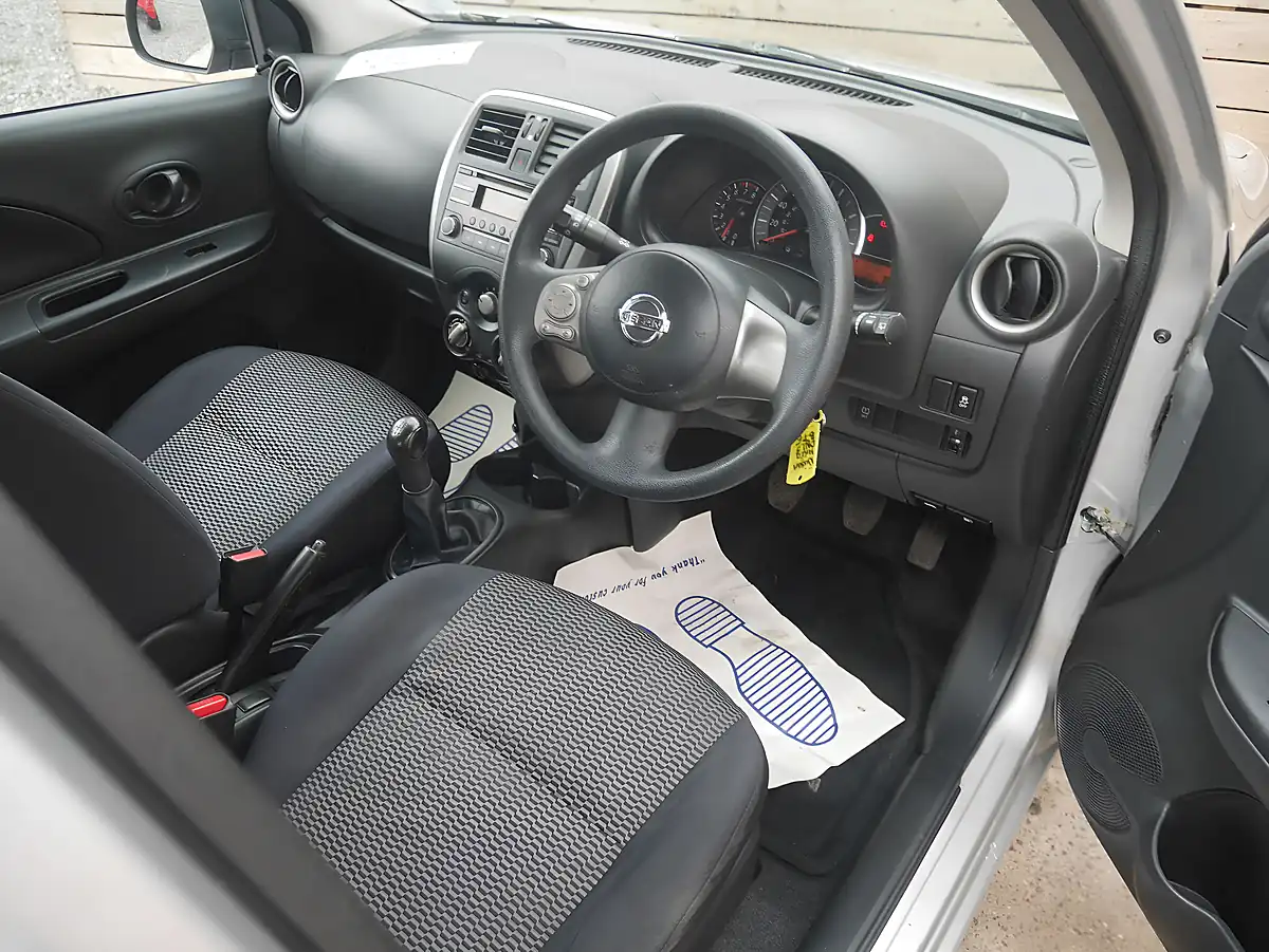 Used 2015 Nissan Micra Visia Universal Silver - Interior and Exterior details 10