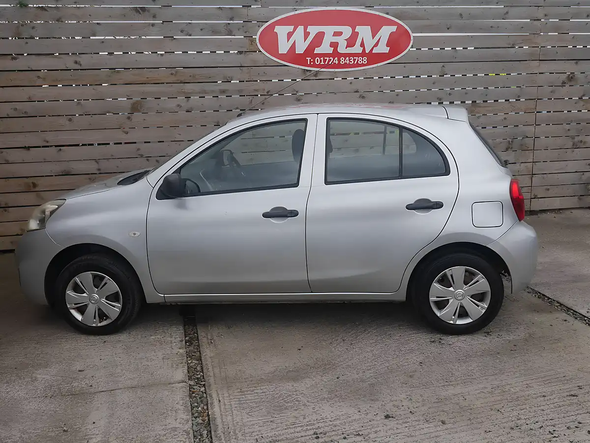 Used 2015 Nissan Micra Visia Universal Silver - Interior and Exterior details 6