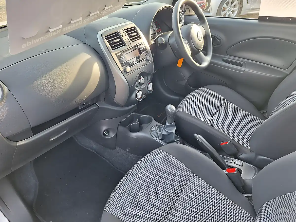 Used 2015 Nissan Micra Visia White - Interior and Exterior details 3