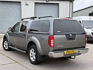 Used 2015 Nissan Navara Tekna Twilight Grey - Interior and Exterior details 7